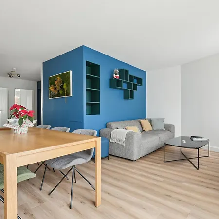 Elegant- Parc Saint Cloud Apartament